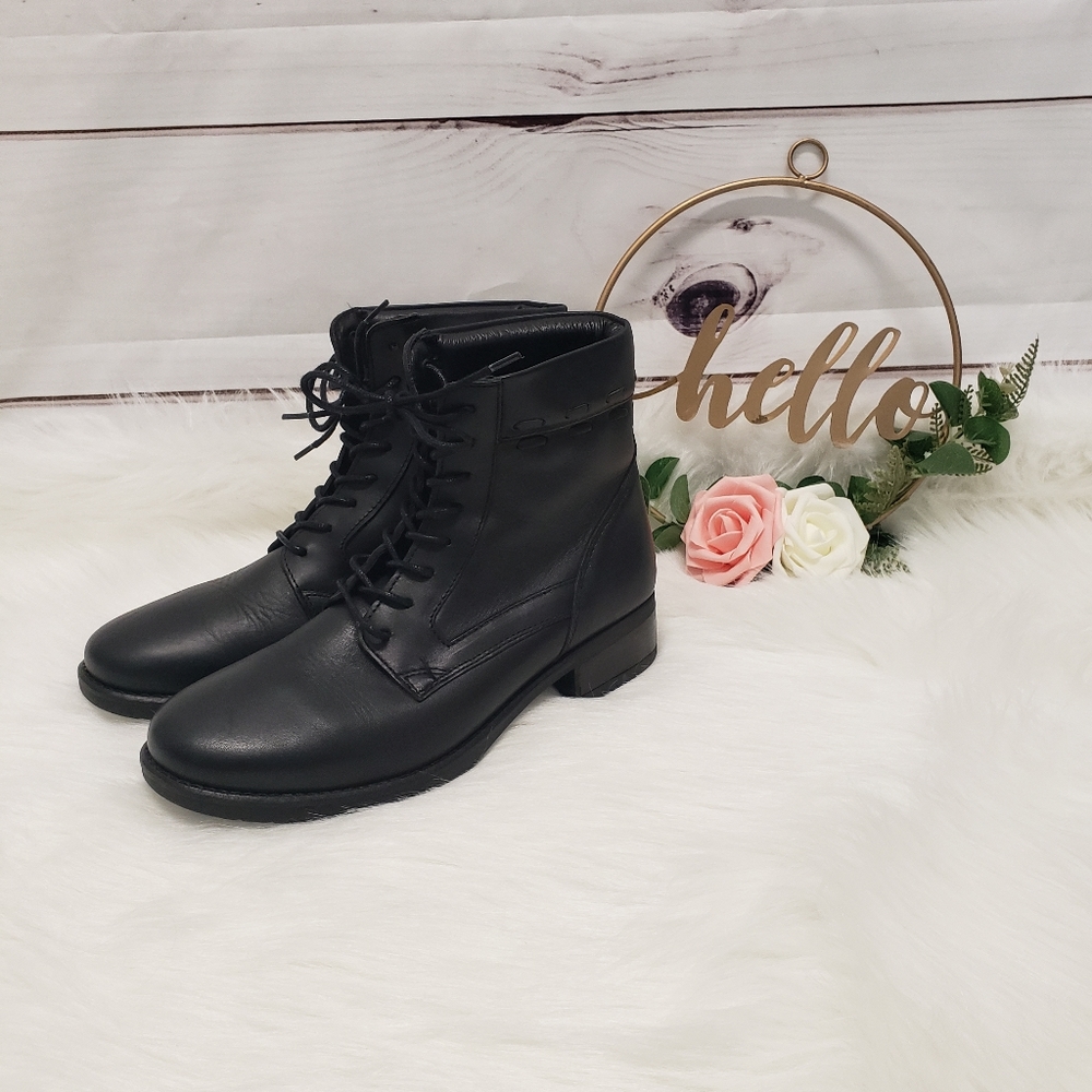 L.L. Bean black leather moto combat boots size 9.5 - Picture 3 of 8